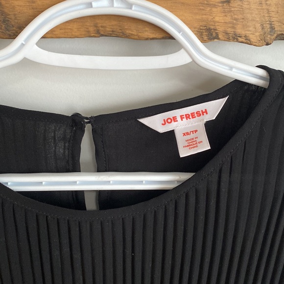 Black Dress - Picture 3 of 4